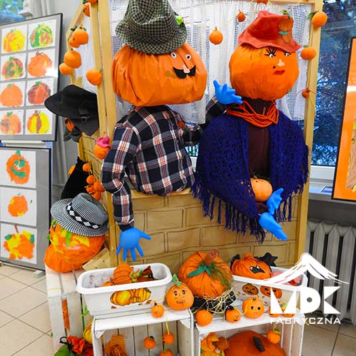 Wystawy wewnętrzne w MDK-F